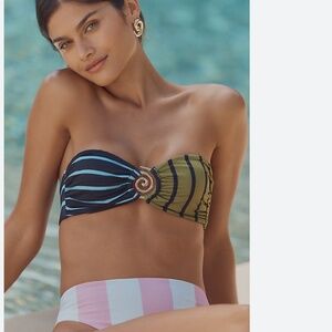 Cala de la Cruz x Sandra sz Xl bengalrosa bikini top